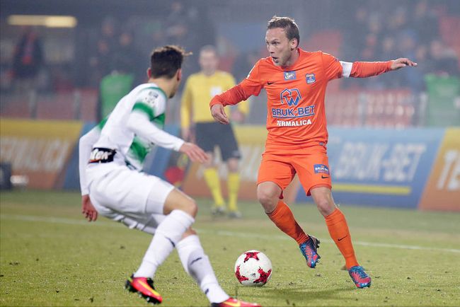 与风格标签 与风格标签